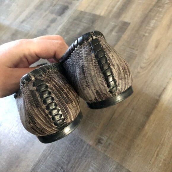 Jack Rogers Dakota Snakeskin Animal Print Coin Medallion Flats 6 - Picture 5 of 9